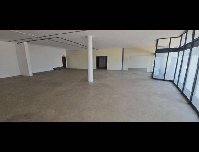 INDUSTRIAL PROPERTY TO RENT IN LINBRO PARK